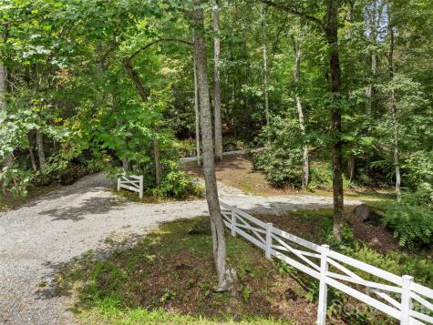 812 Crab Creek Road Hendersonville NC 28739