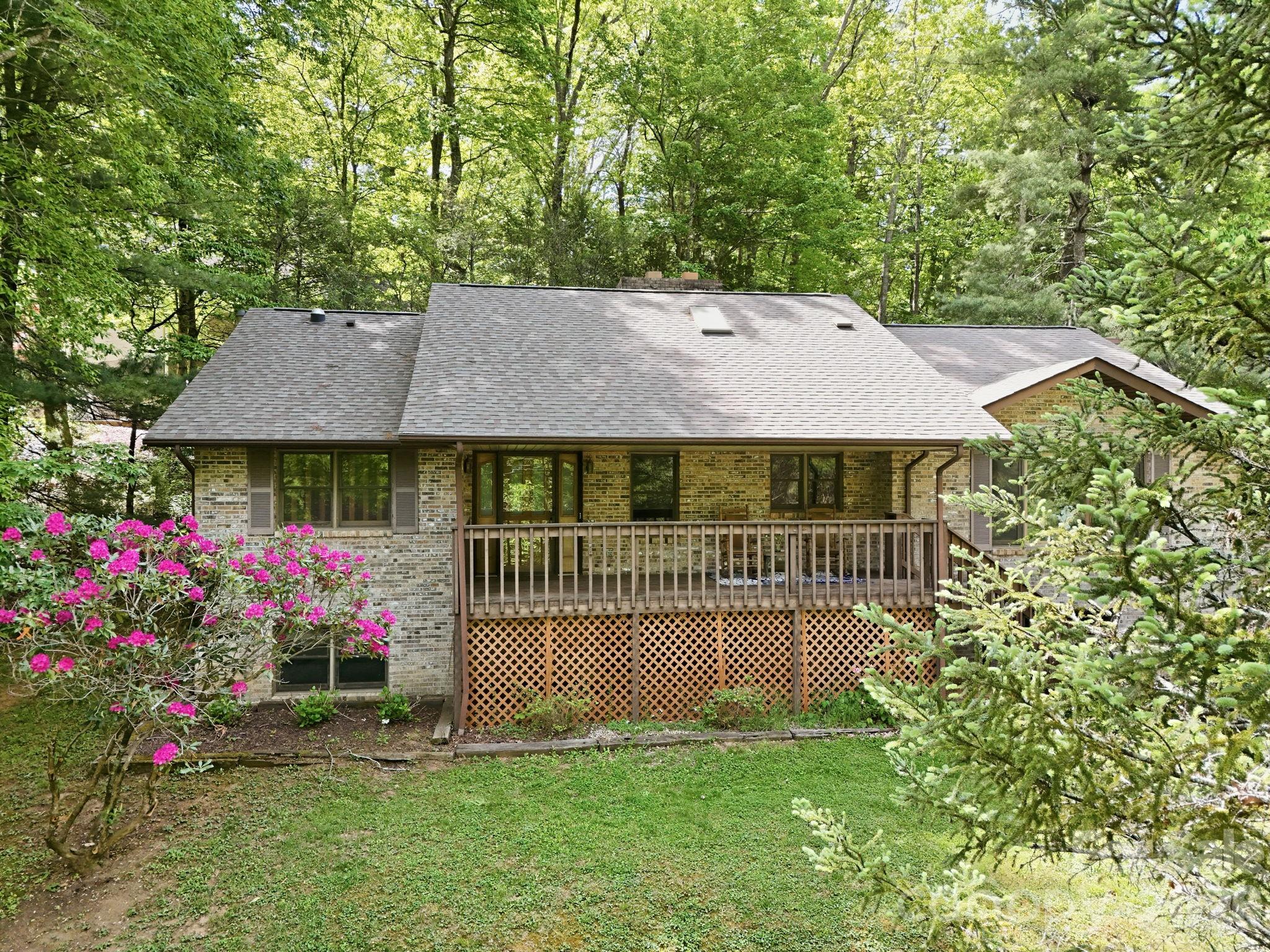 1 Mountain Heritage Place Candler NC 28715