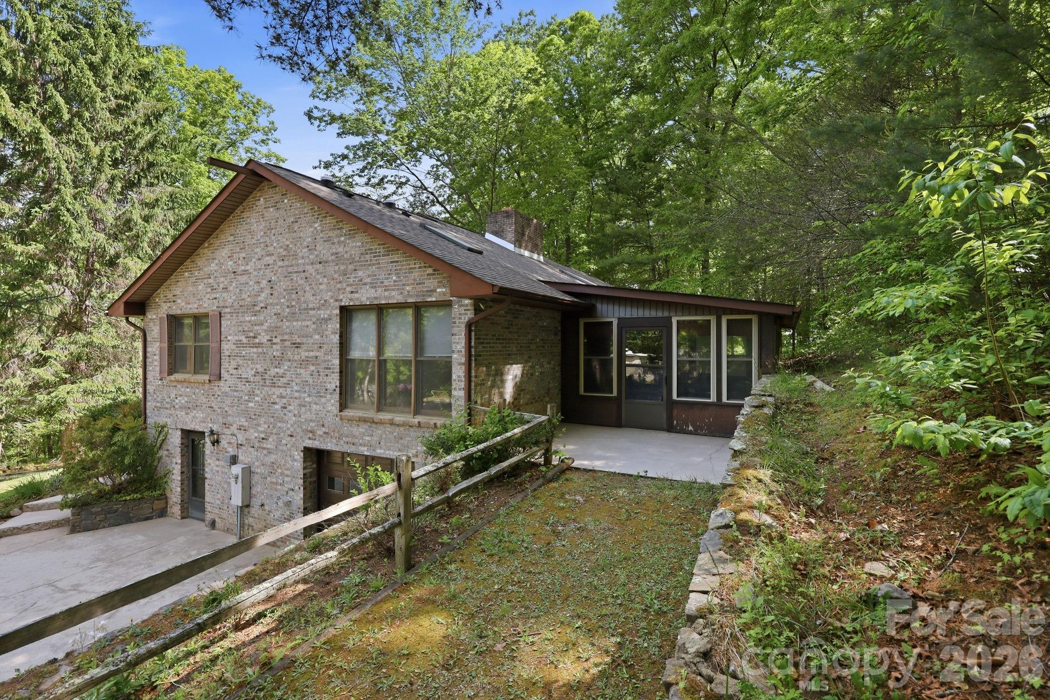 1 Mountain Heritage Place Candler NC 28715