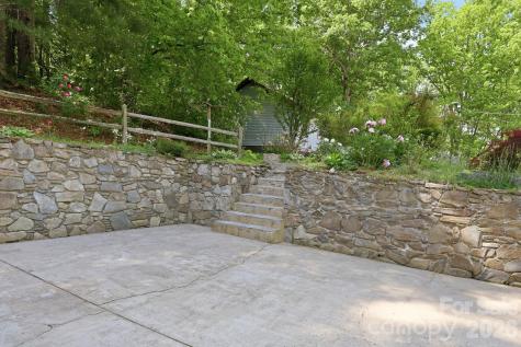 1 Mountain Heritage Place Candler NC 28715