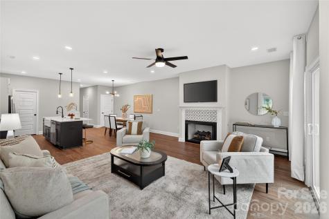 3219 Credenza Road Charlotte NC 28208