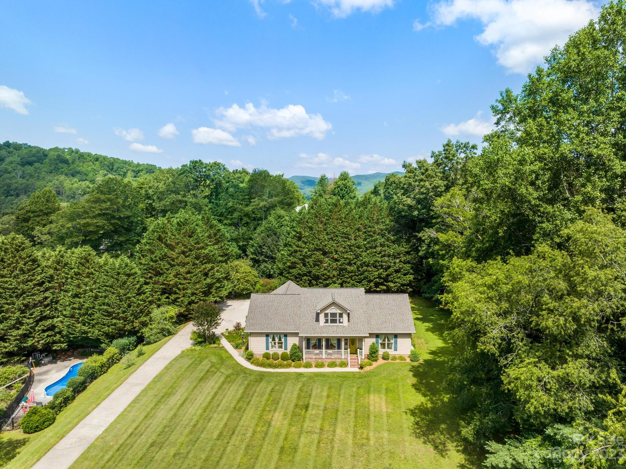 723 Windover Drive Brevard NC 28712