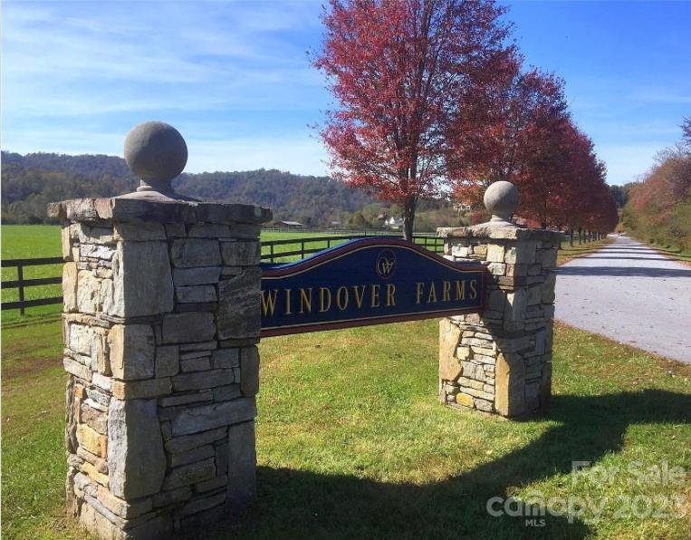 723 Windover Drive Brevard NC 28712