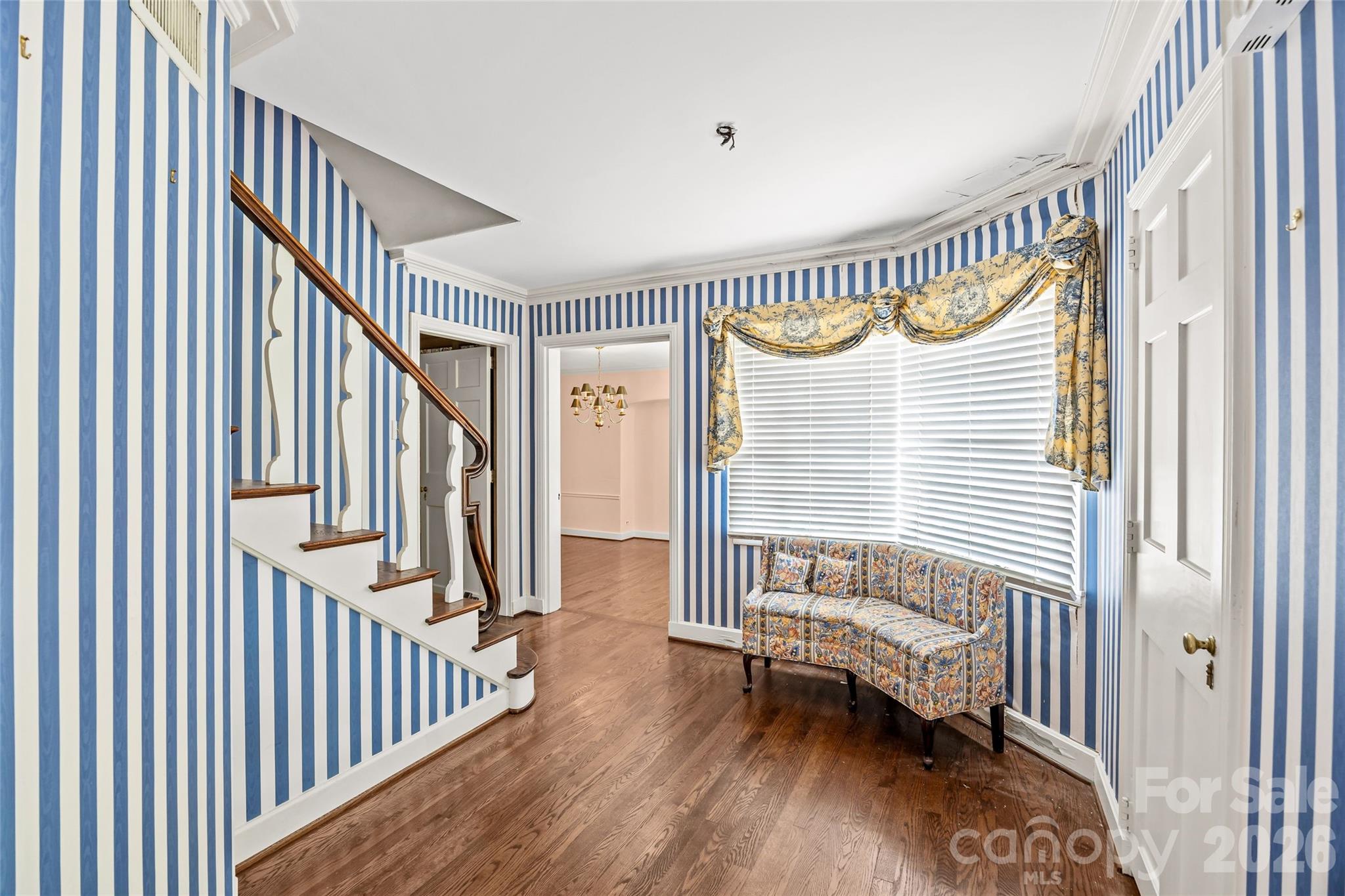 1858 Queens Road W Charlotte NC 28207