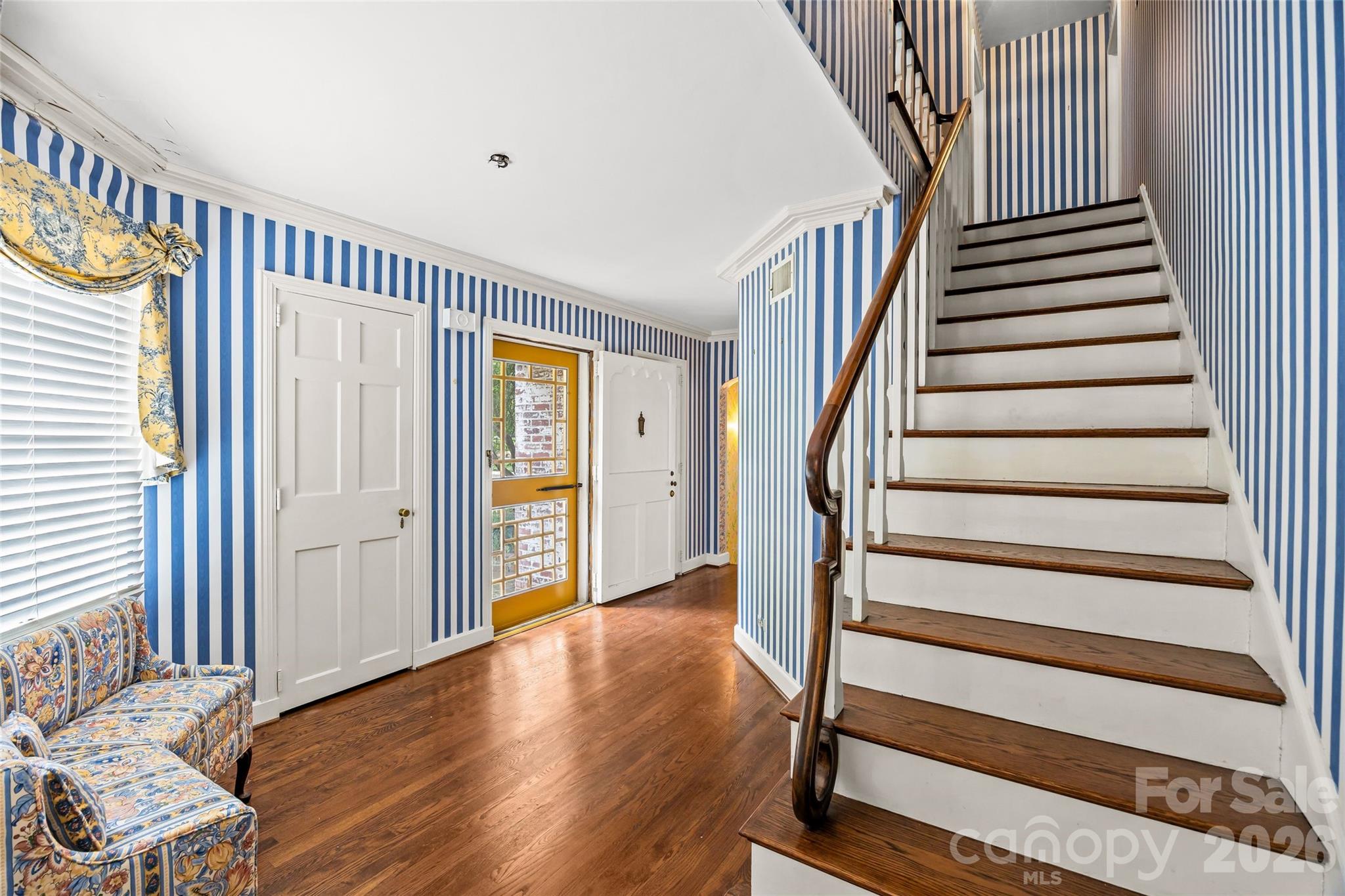1858 Queens Road W Charlotte NC 28207