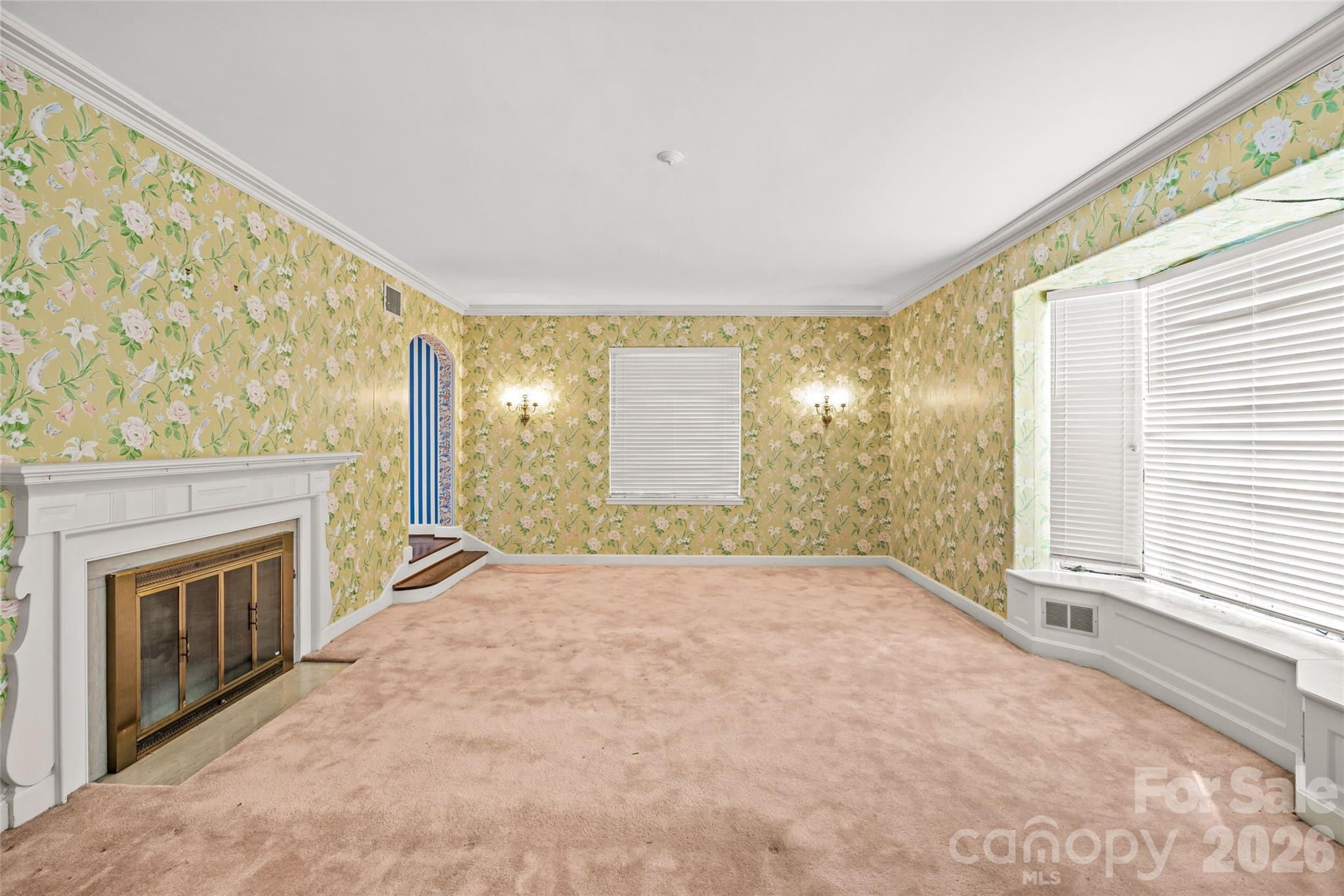 1858 Queens Road W Charlotte NC 28207