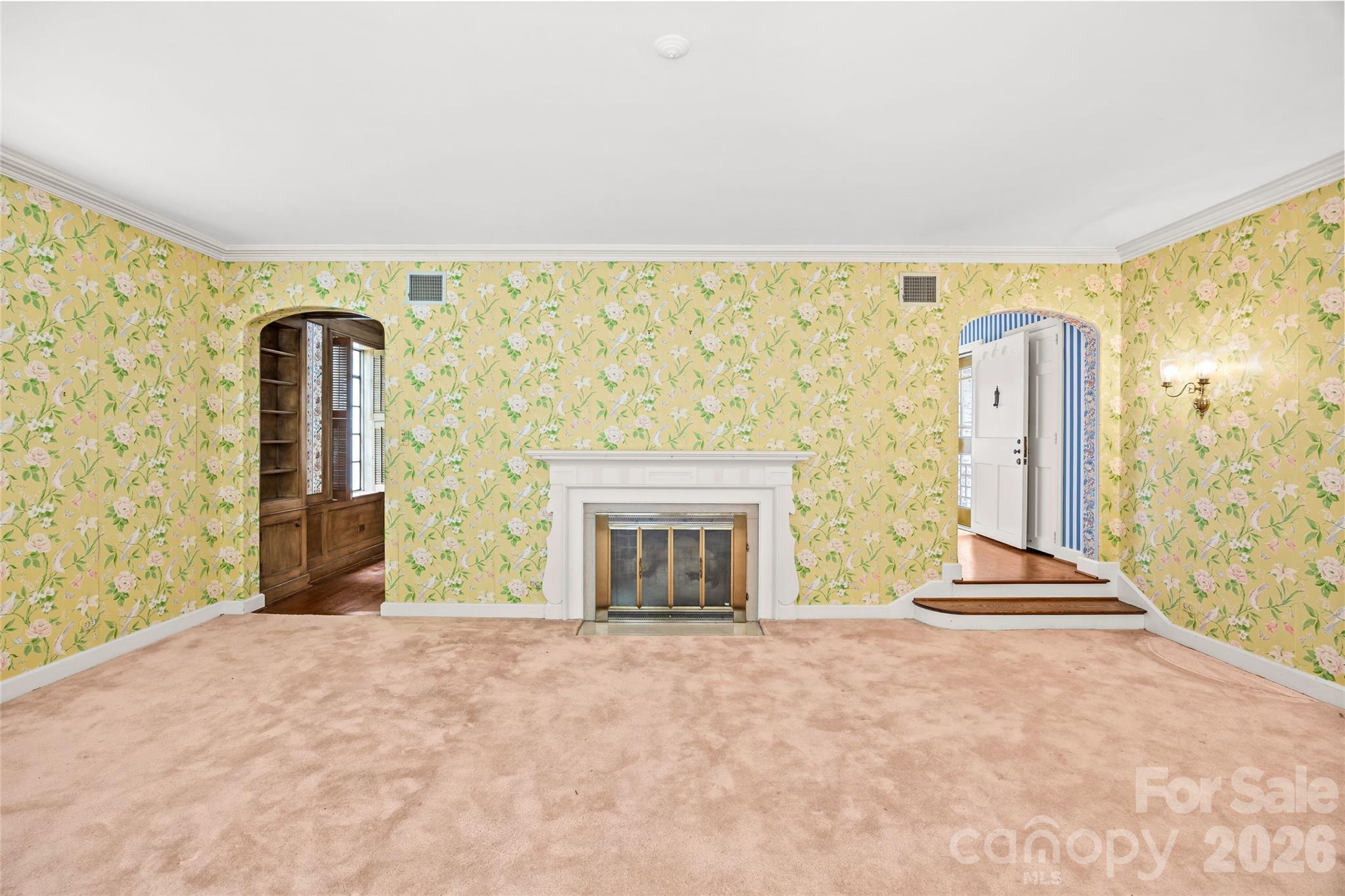 1858 Queens Road W Charlotte NC 28207