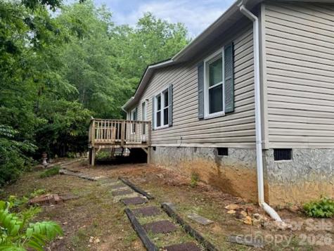 25 Glenn Lance Lane Fairview NC 28730