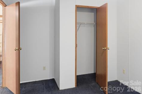 25 Glenn Lance Lane Fairview NC 28730