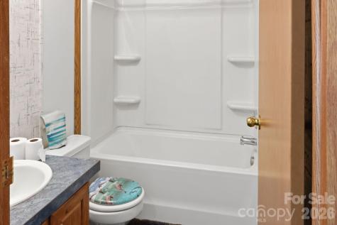 25 Glenn Lance Lane Fairview NC 28730