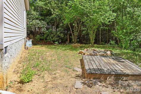 25 Glenn Lance Lane Fairview NC 28730