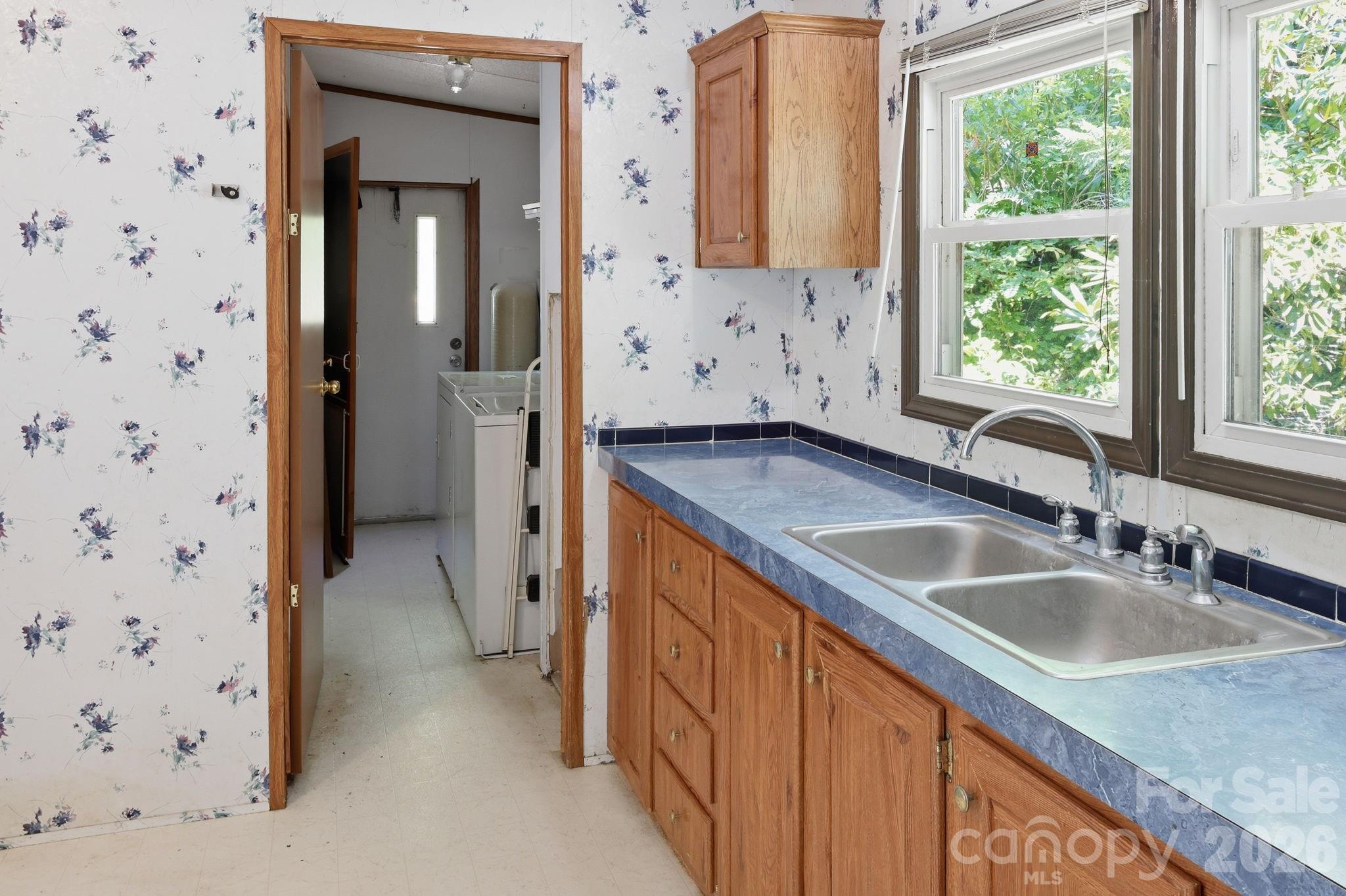 25 Glenn Lance Lane Fairview NC 28730