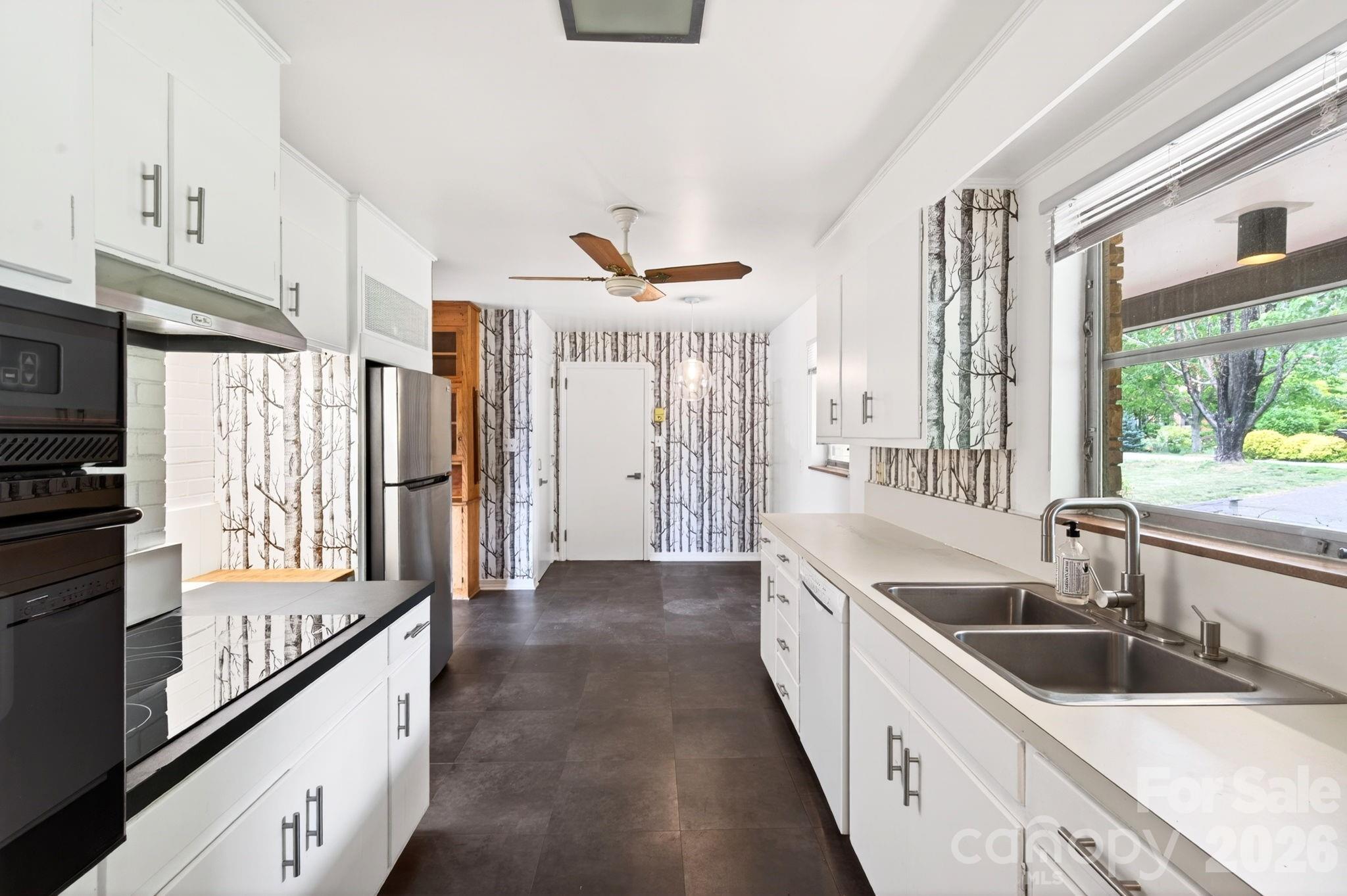 99 Marlborough Road Asheville NC 28804