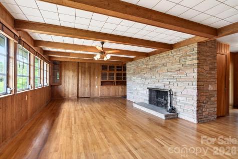 99 Marlborough Road Asheville NC 28804