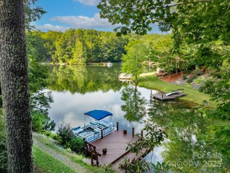66 Ottaray Court Brevard NC 28712