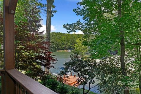 66 Ottaray Court Brevard NC 28712