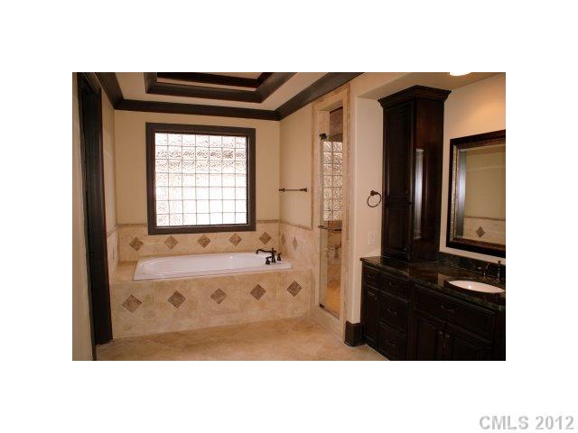 6118 Macdara Glenn Court Charlotte NC 28226