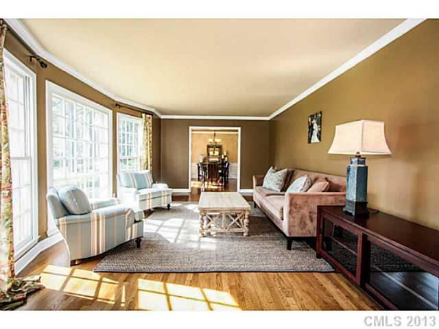6618 Folger Drive Charlotte NC 28270