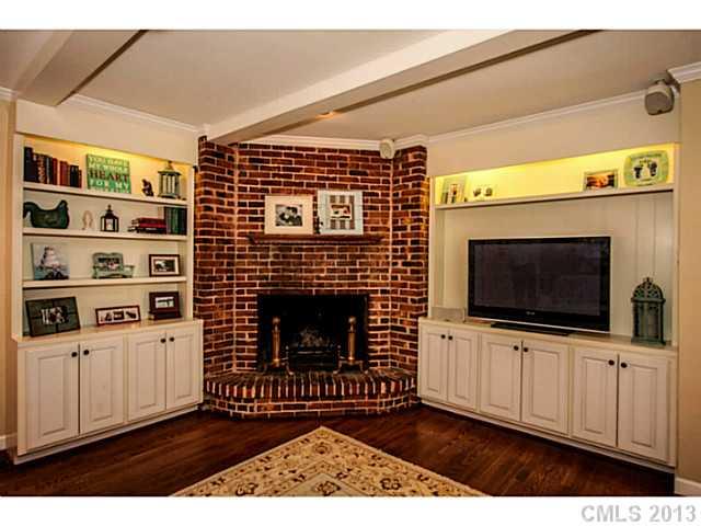 6618 Folger Drive Charlotte NC 28270