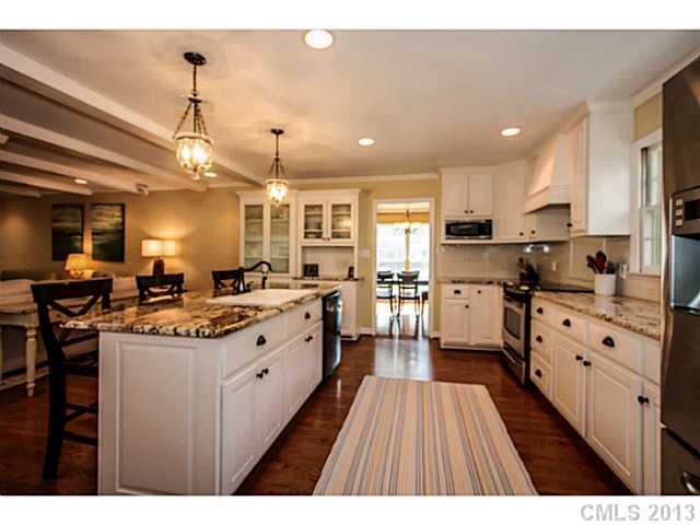6618 Folger Drive Charlotte NC 28270