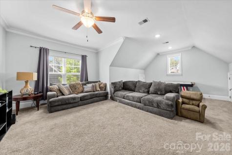 7105 Rae Farms Way Greensboro NC 27455