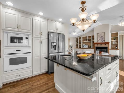 1594 Indian Cave Road Hendersonville NC 28739