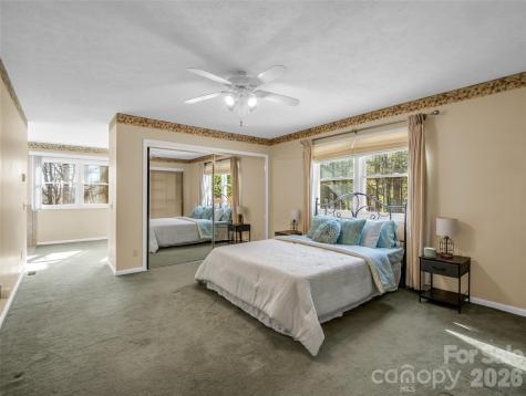 1594 Indian Cave Road Hendersonville NC 28739