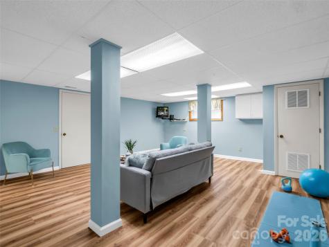 1594 Indian Cave Road Hendersonville NC 28739