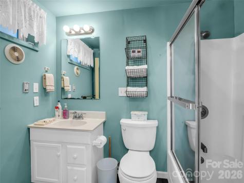 1594 Indian Cave Road Hendersonville NC 28739