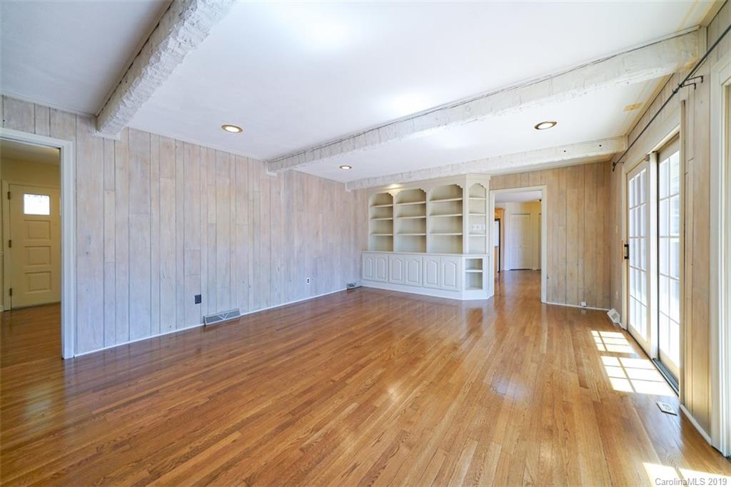 4310 Town And Country Drive Charlotte NC 28226