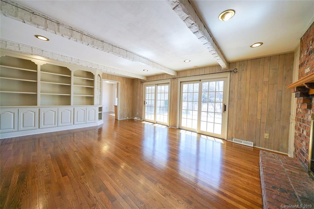 4310 Town And Country Drive Charlotte NC 28226