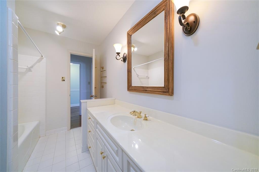 4310 Town And Country Drive Charlotte NC 28226