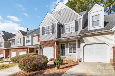 5927 Prescott Court Charlotte NC 28269