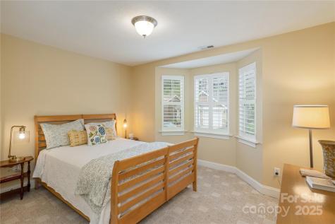62 Denali Lane Waynesville NC 28786