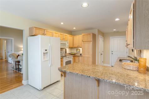 62 Denali Lane Waynesville NC 28786