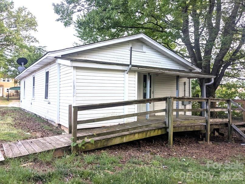 901 State Street Marion NC 28752