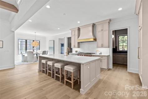 1321 Ferncliff Road Charlotte NC 28211
