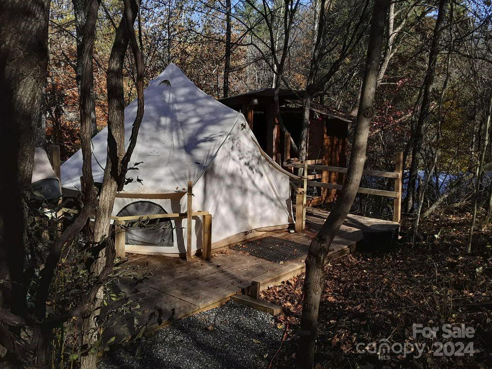2200 Walnut Creek Road Marshall NC 28753
