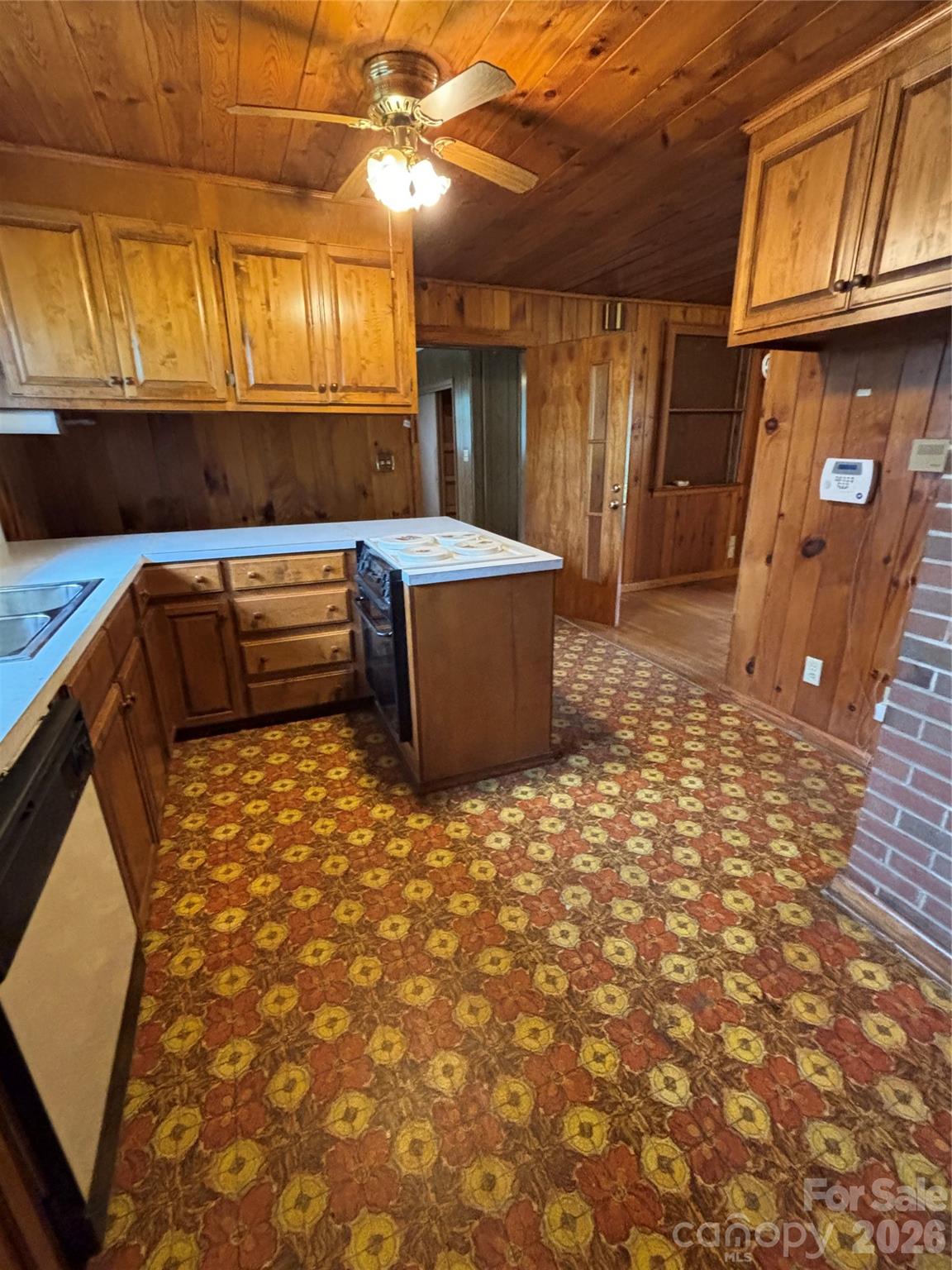 819 N Piedmont Avenue Kings Mountain NC 28086