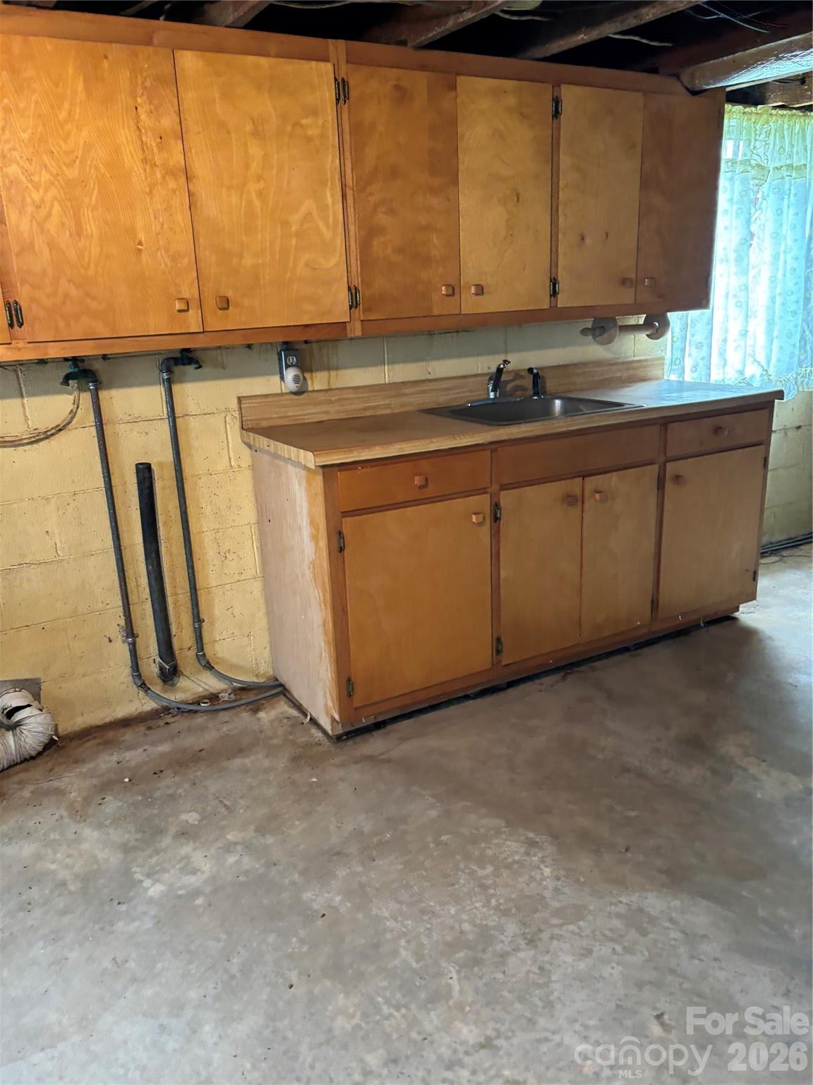 819 N Piedmont Avenue Kings Mountain NC 28086