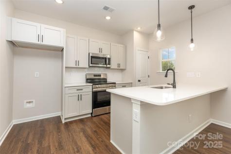 2063 Sadler Woods Lane Charlotte NC 28214