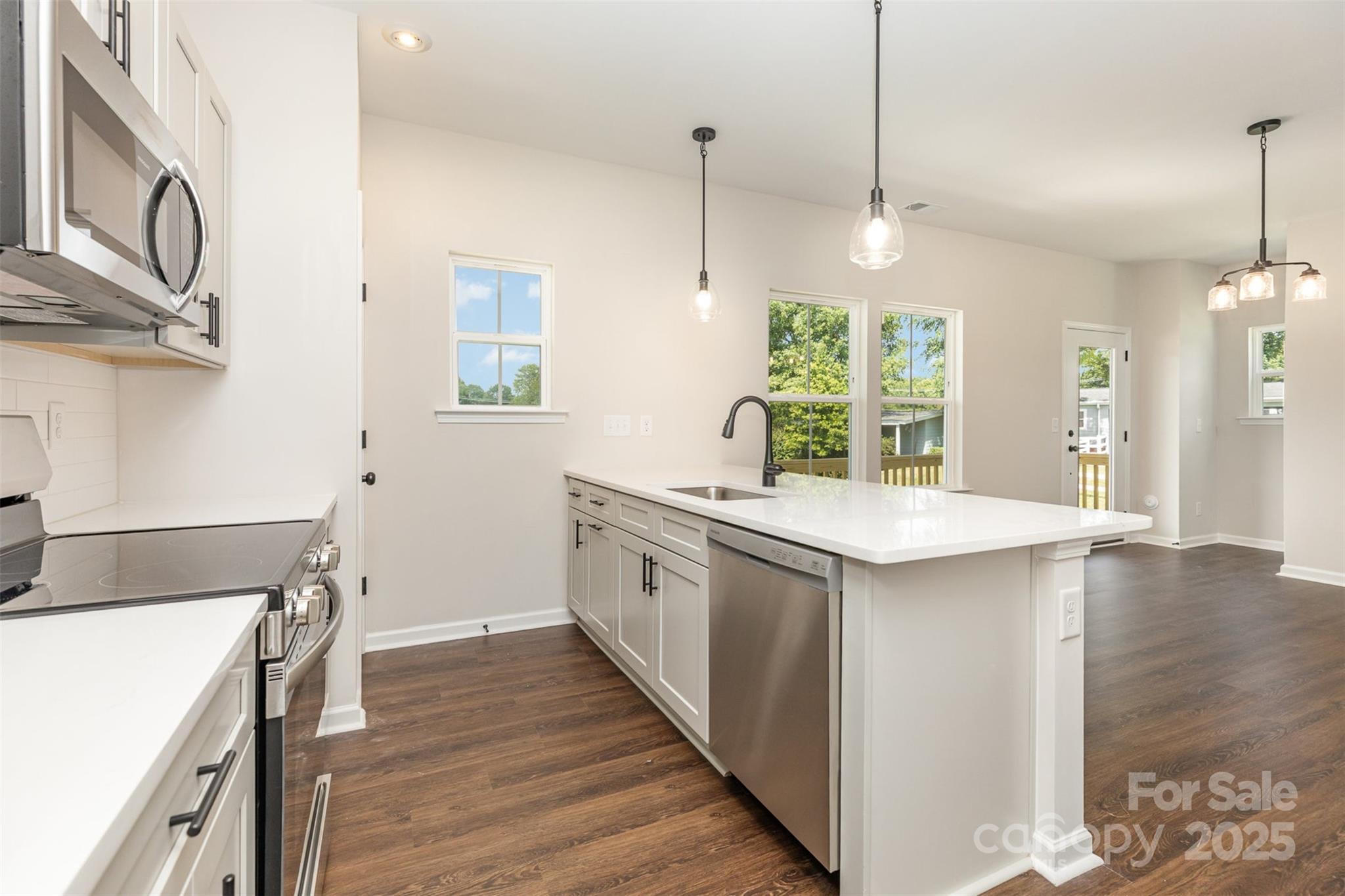 2063 Sadler Woods Lane Charlotte NC 28214