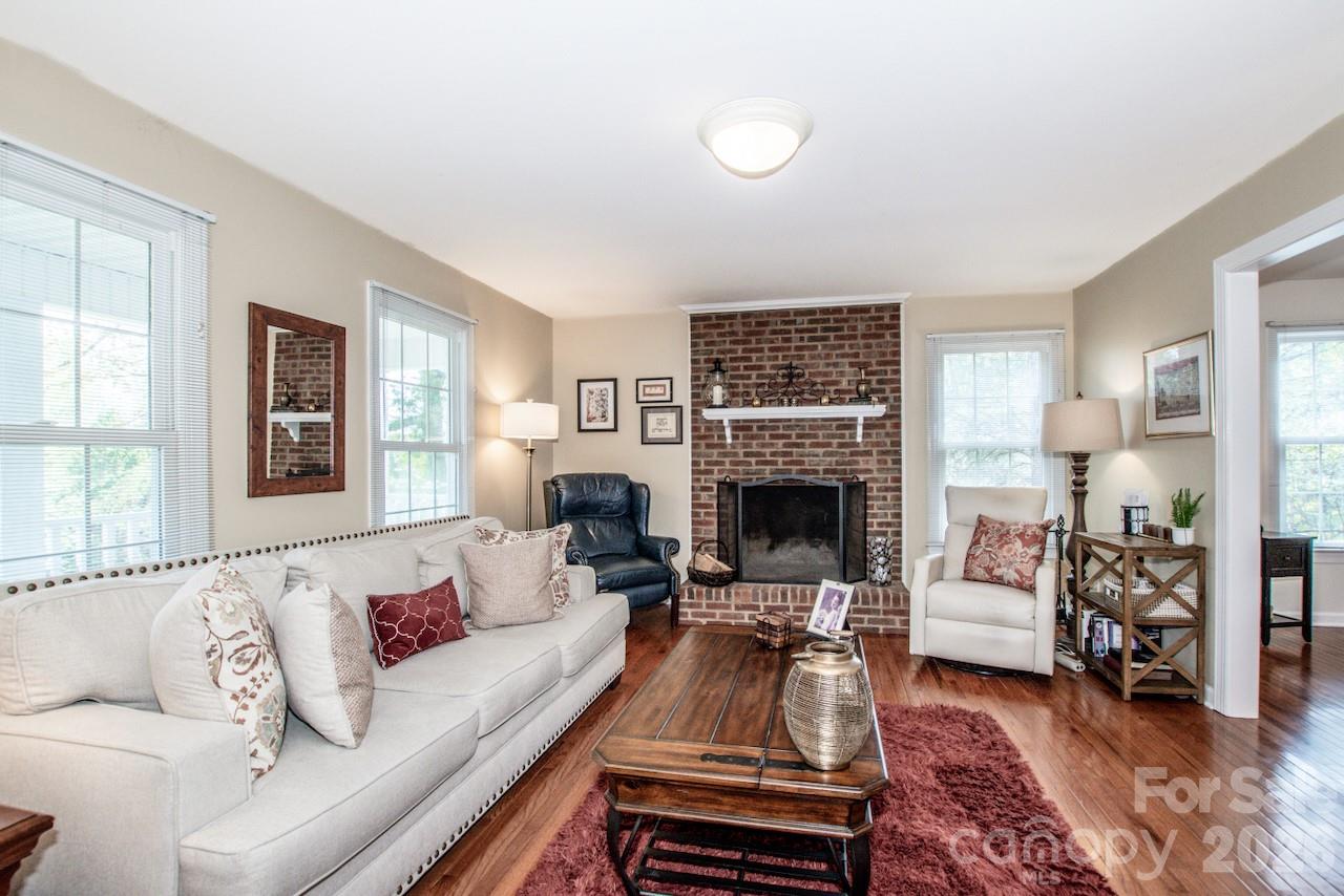 158 Wood Acre Drive Mooresville NC 28115