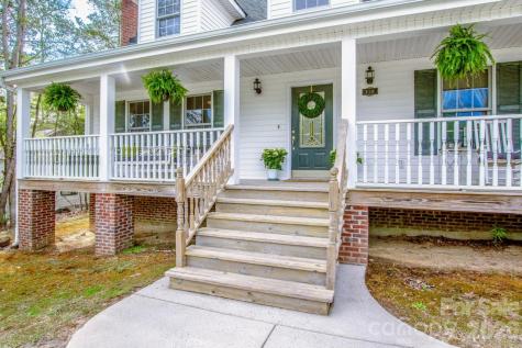 158 Wood Acre Drive Mooresville NC 28115
