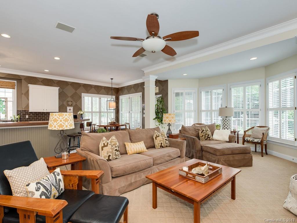 3613 Abbey Hill Lane Charlotte NC 28210