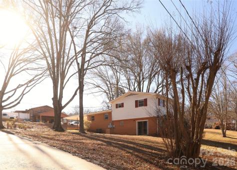 1521 19th Street SW Hickory NC 28602