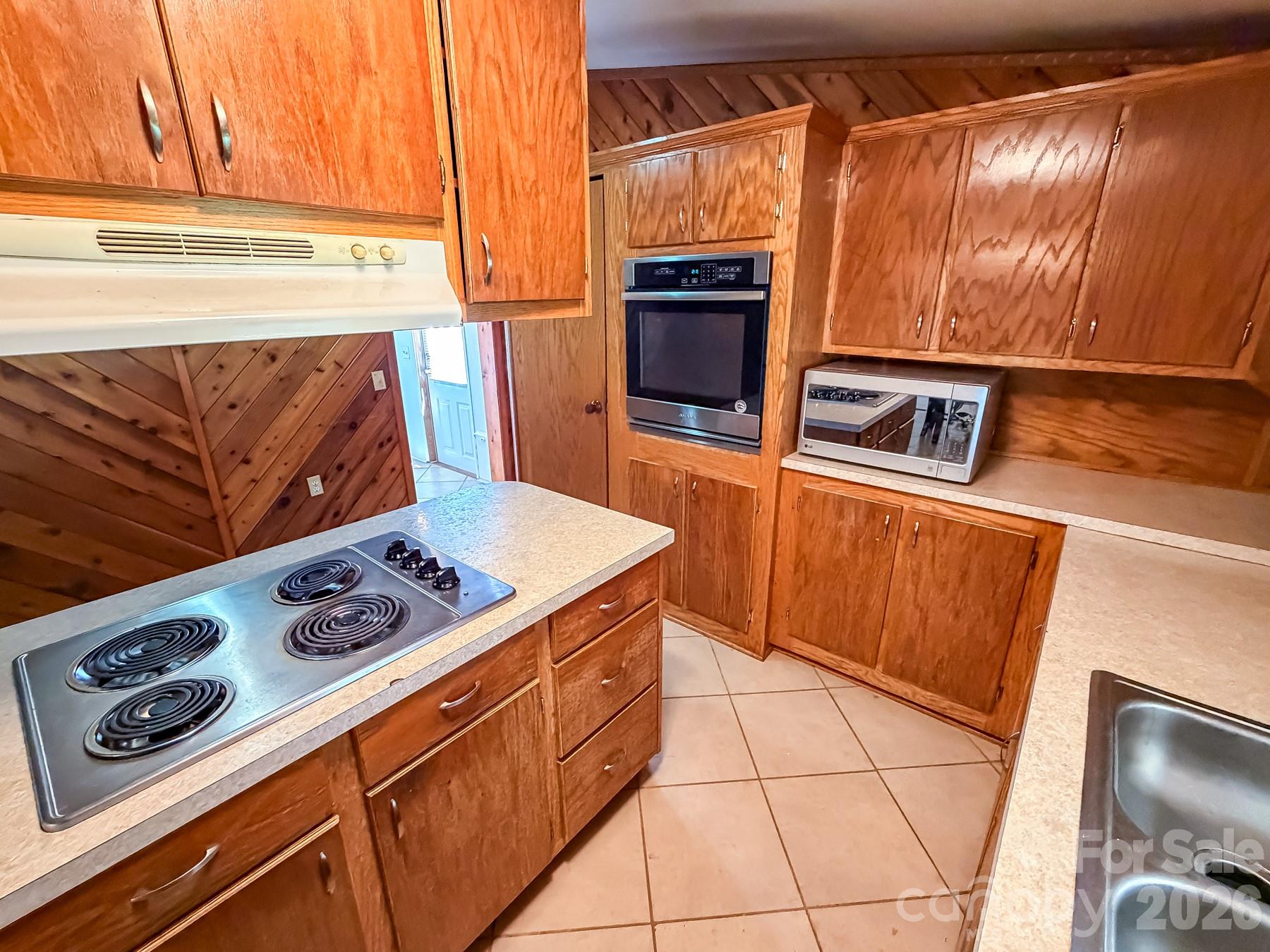 2746 Orangewood Lane Newton NC 28658