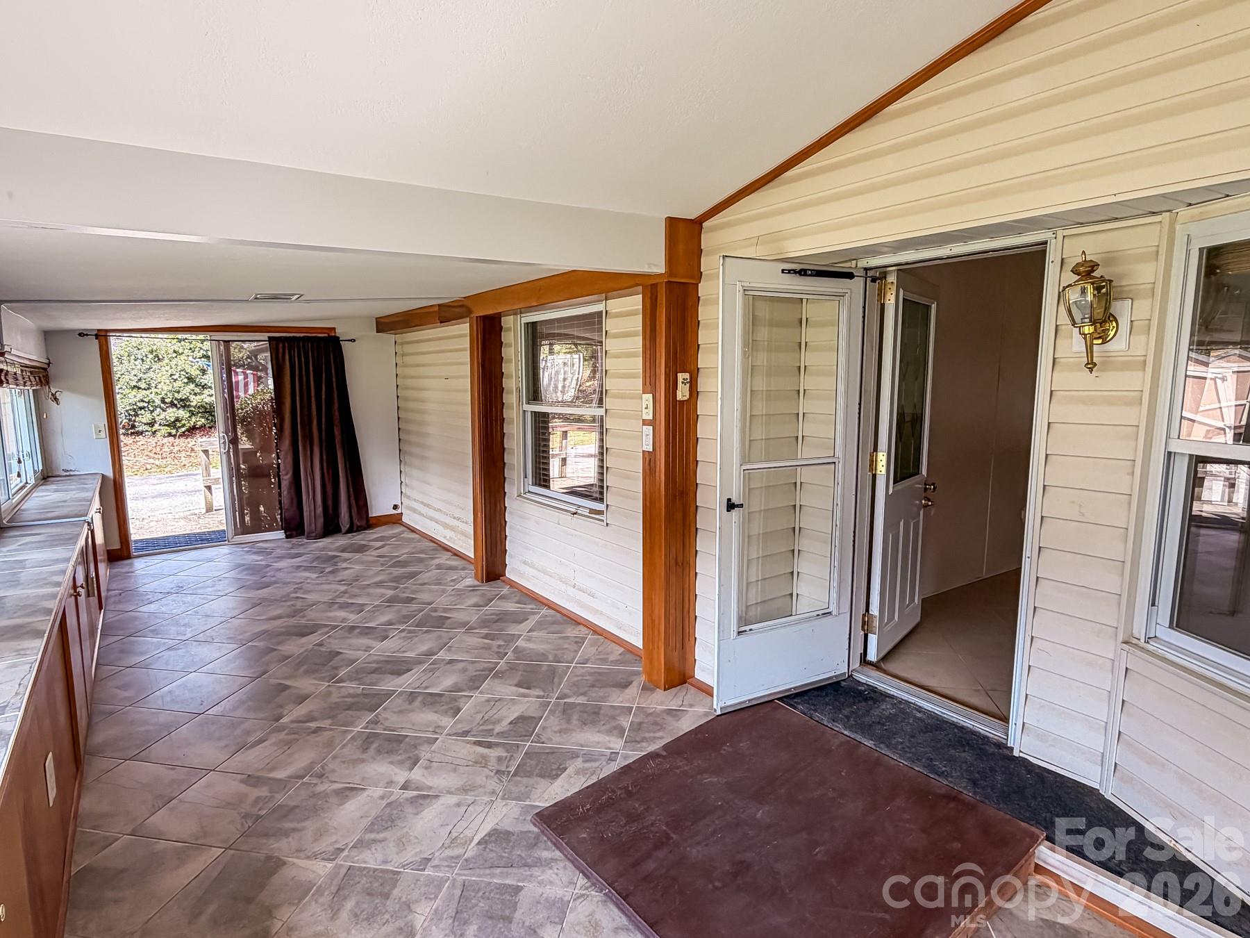 2746 Orangewood Lane Newton NC 28658