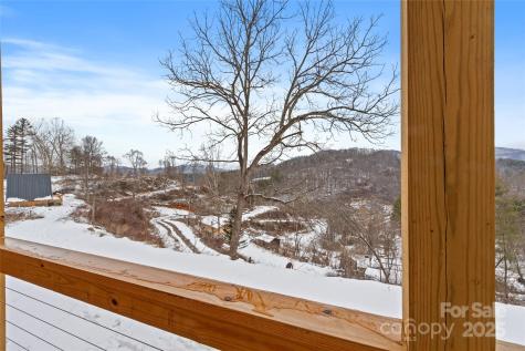 137 Red Maple Lane Burnsville NC 28714