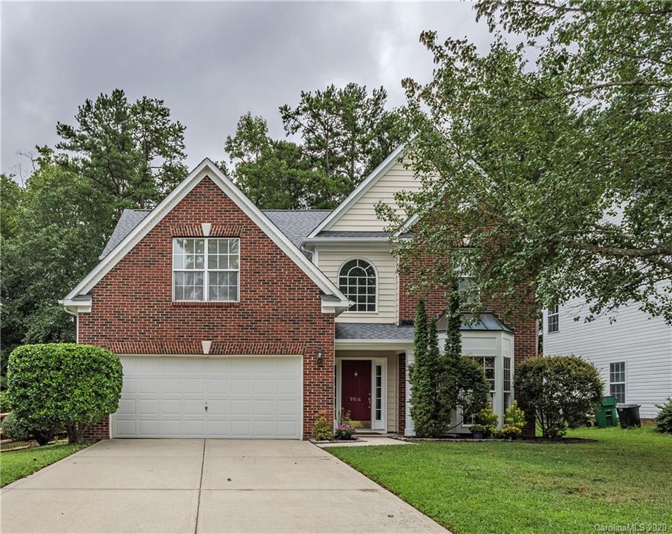 9916 Sandman Lane Charlotte NC 28216